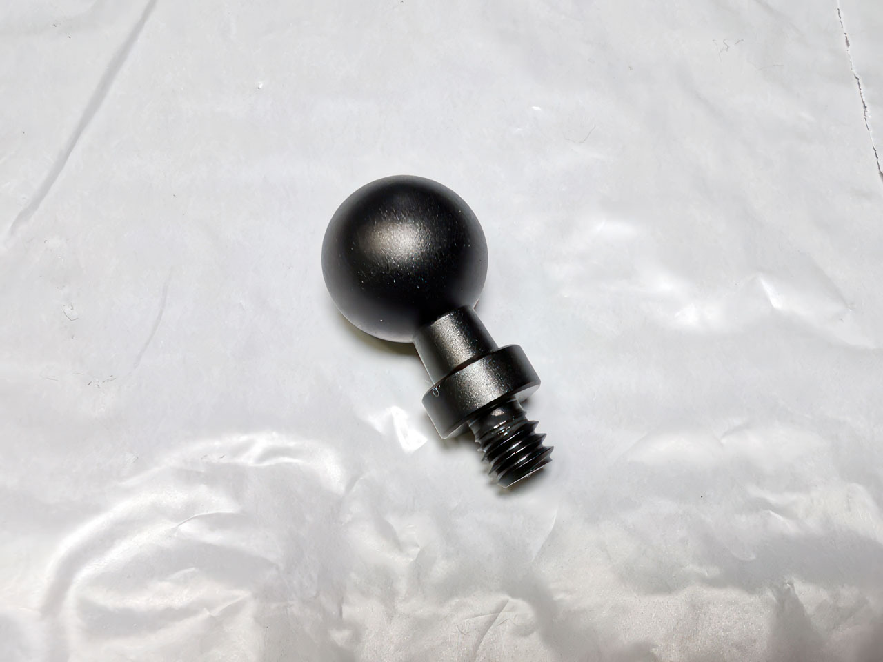 15mmボールジョイントのネジ径は1/4インチでした