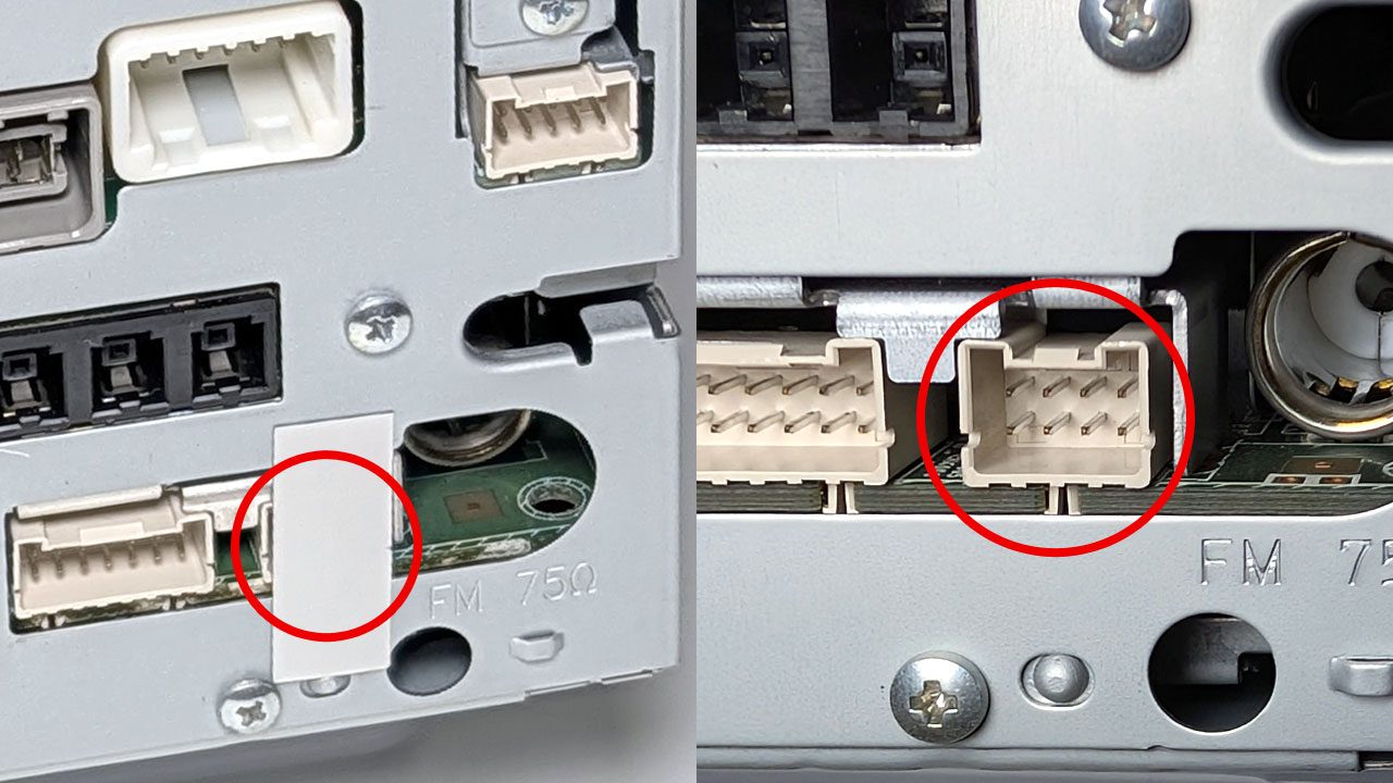 RZ8**系ナビのAV入出力カプラー ※通常はメクラシールで隠れてます